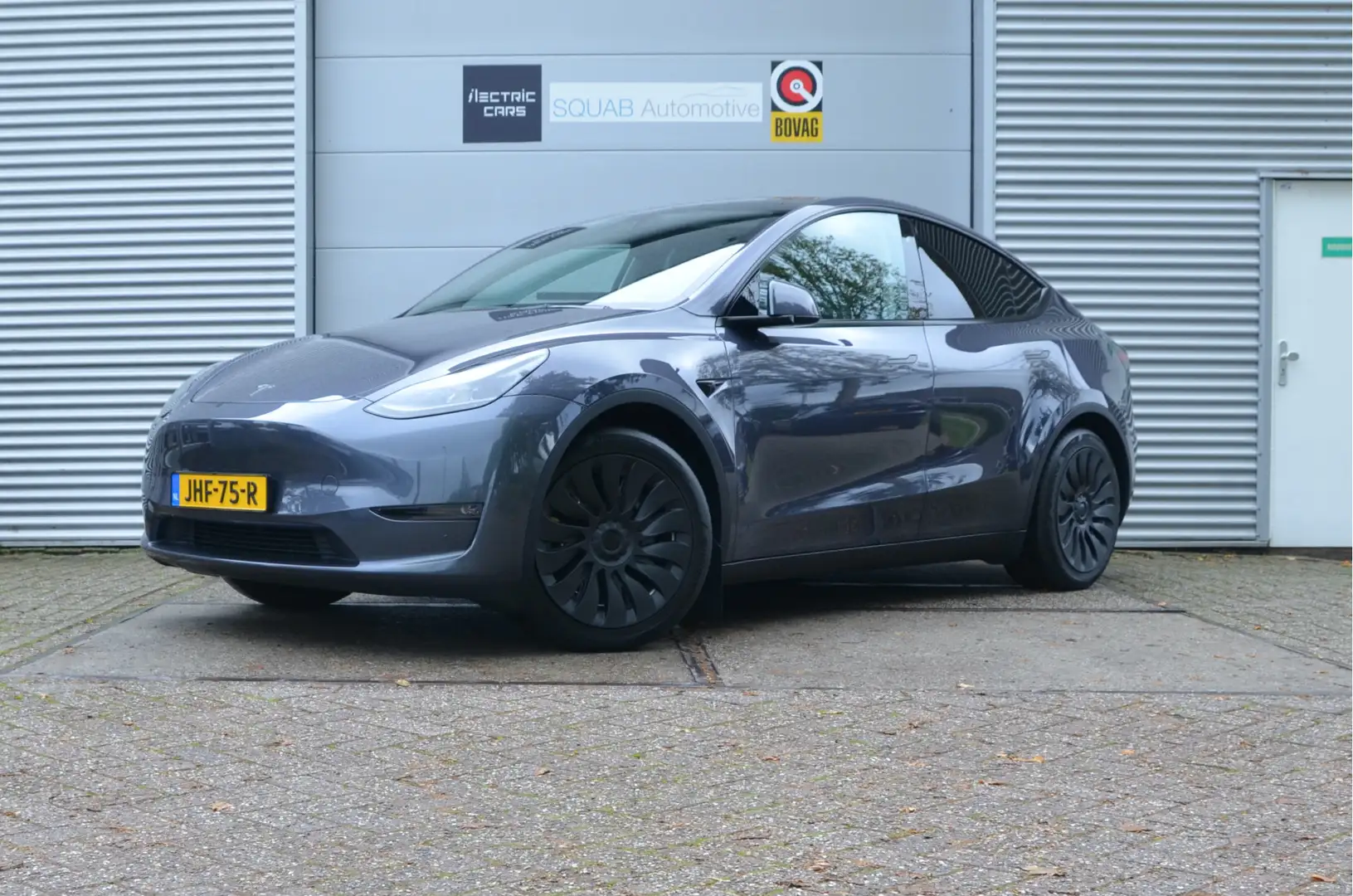 Tesla Model Y Long Range AWD 75 kWh AutoPilot, Trekhaak (1.600 k Gris - 1