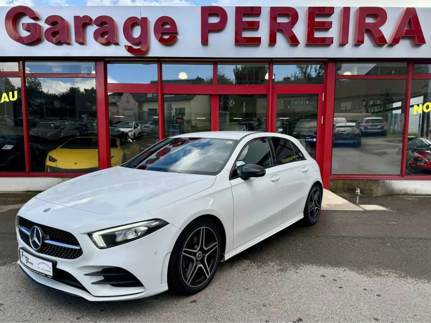 Mercedes-Benz A 200 AMG LINE CUIR NAVI Blanc - 2