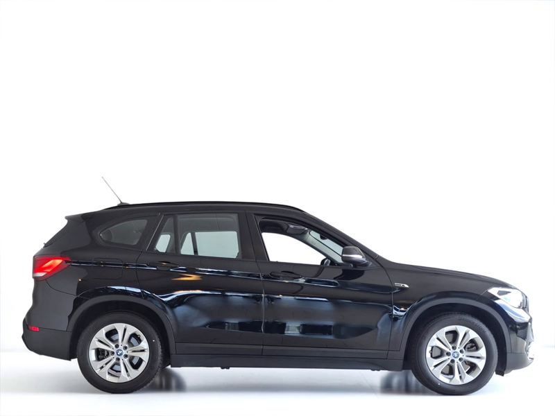 BMW X1 xDrive25e eDrive Edition | Airco (automatisch) | A — photo 9