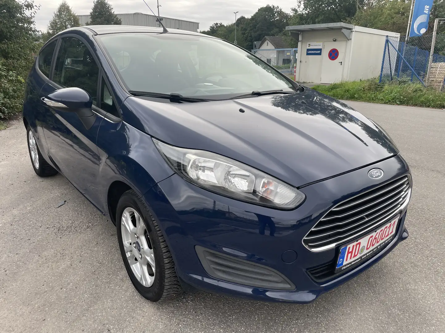 Ford Fiesta Sync Edition Blau - 1