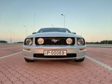 Cabrio 4.6 v8   2005