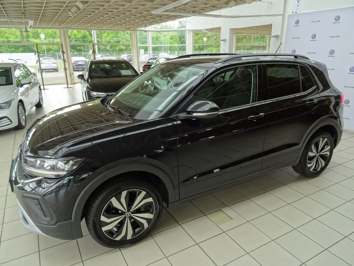 Volkswagen T-Cross Life 1.0 TSI LED/AHK/Rückfahrkamera Noir - 1