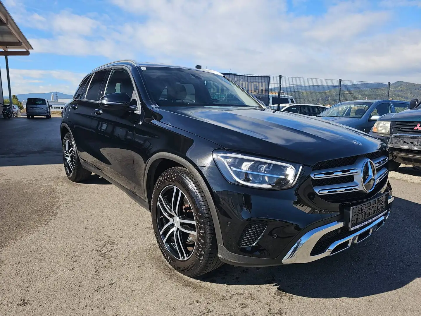 Mercedes-Benz GLC 200 GLC 200 d 4Matic (253.916) Schwarz - 2