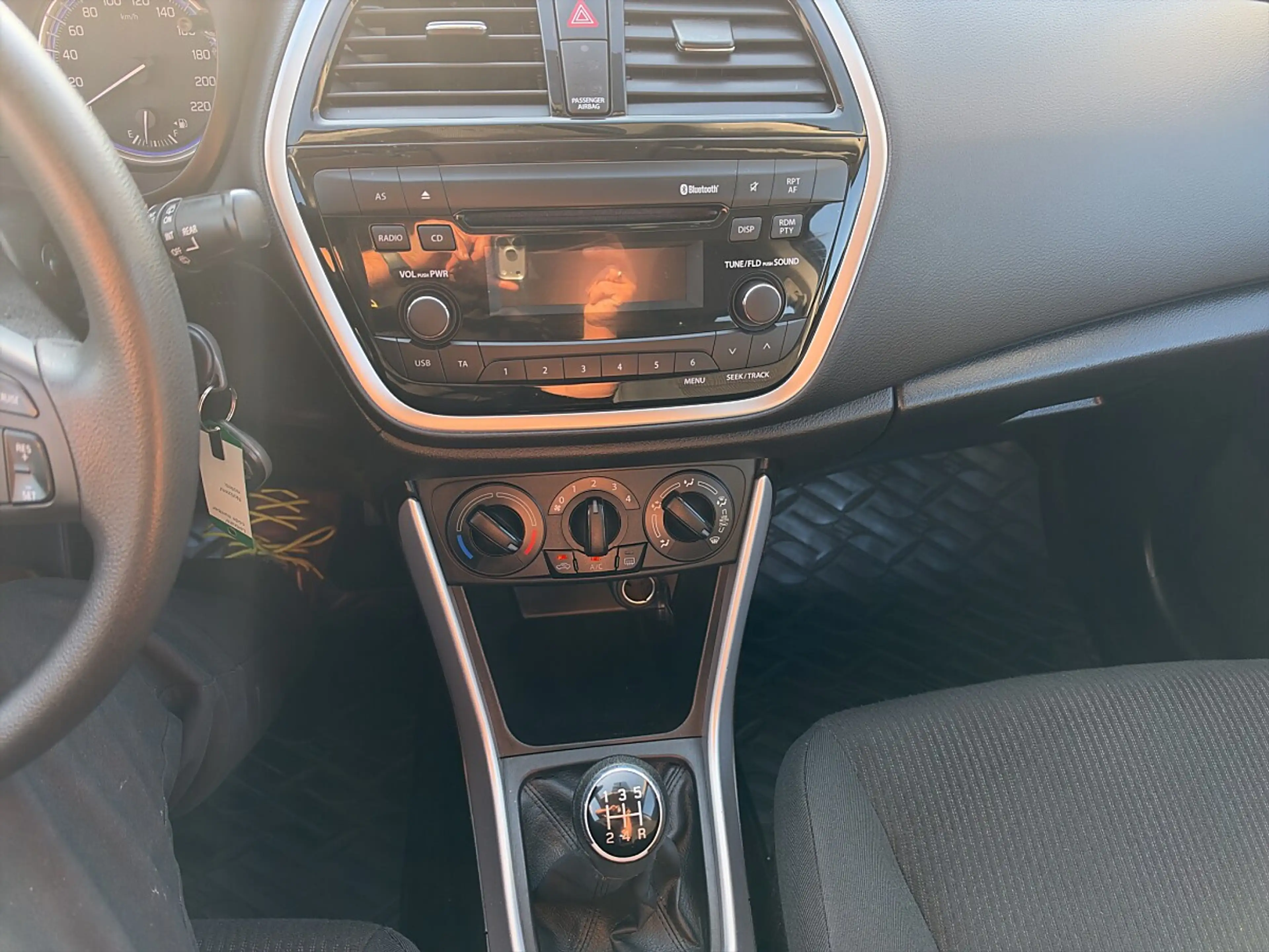 Suzuki SX4 S-Cross 1,0 DITC clear — photo 11