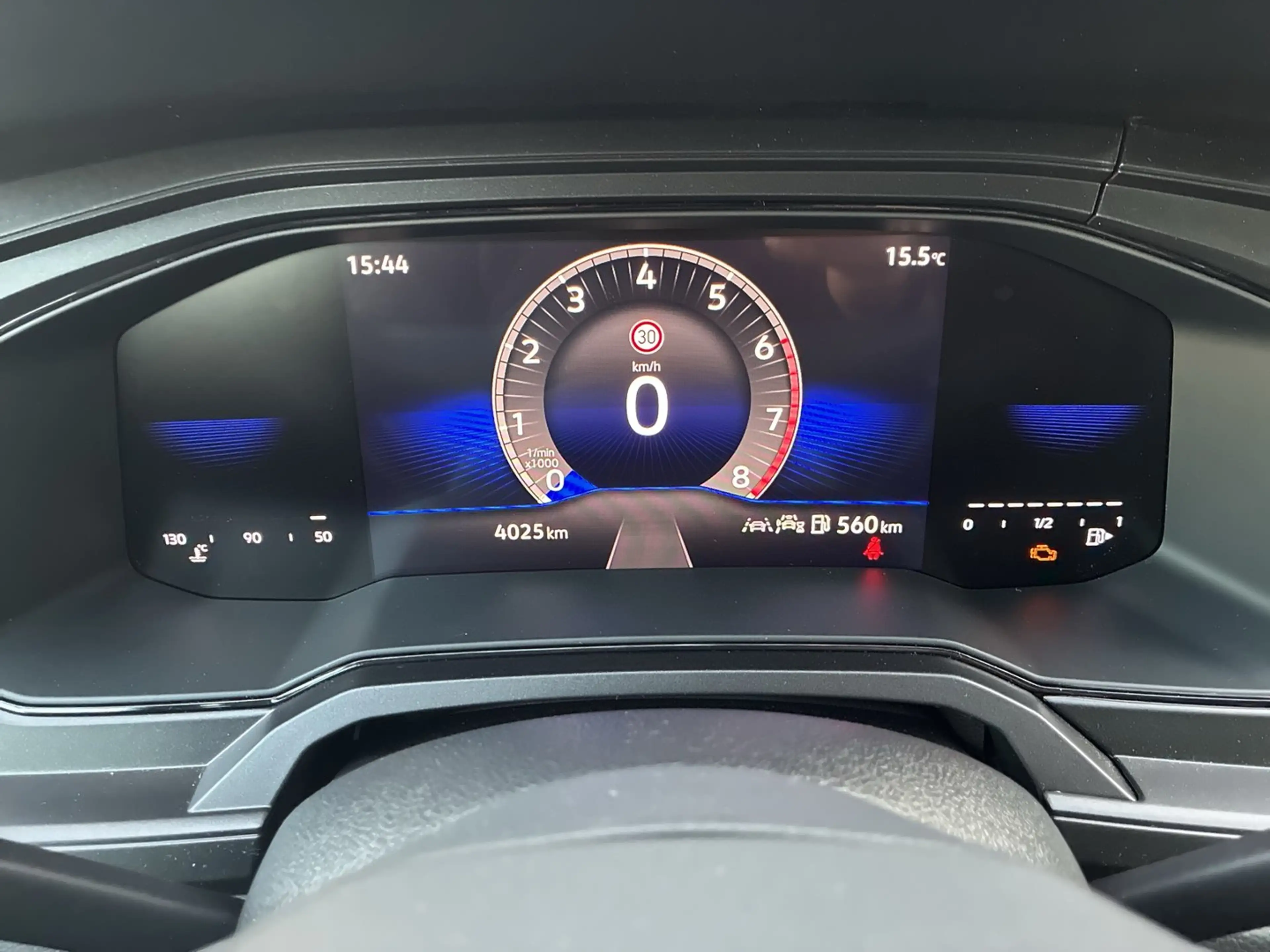 Volkswagen Taigo 4Me TSI — photo 11
