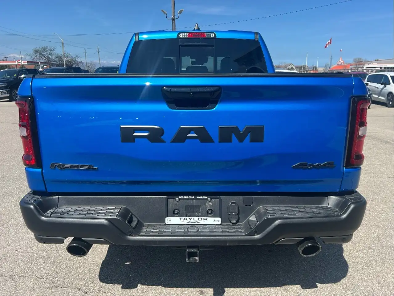 RAM 1500 снимка RAM 1500