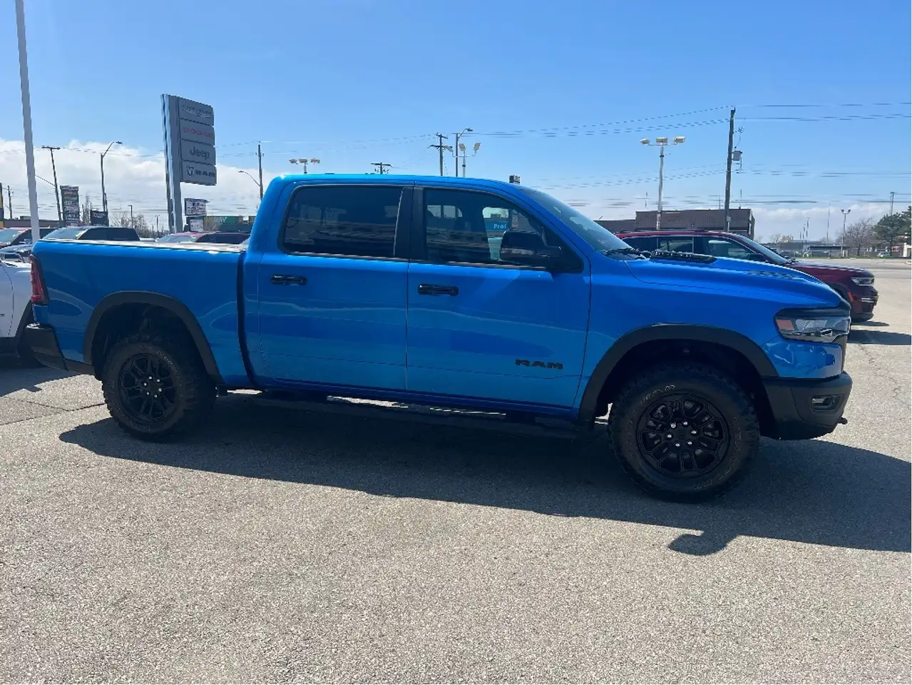 RAM 1500 снимка RAM 1500