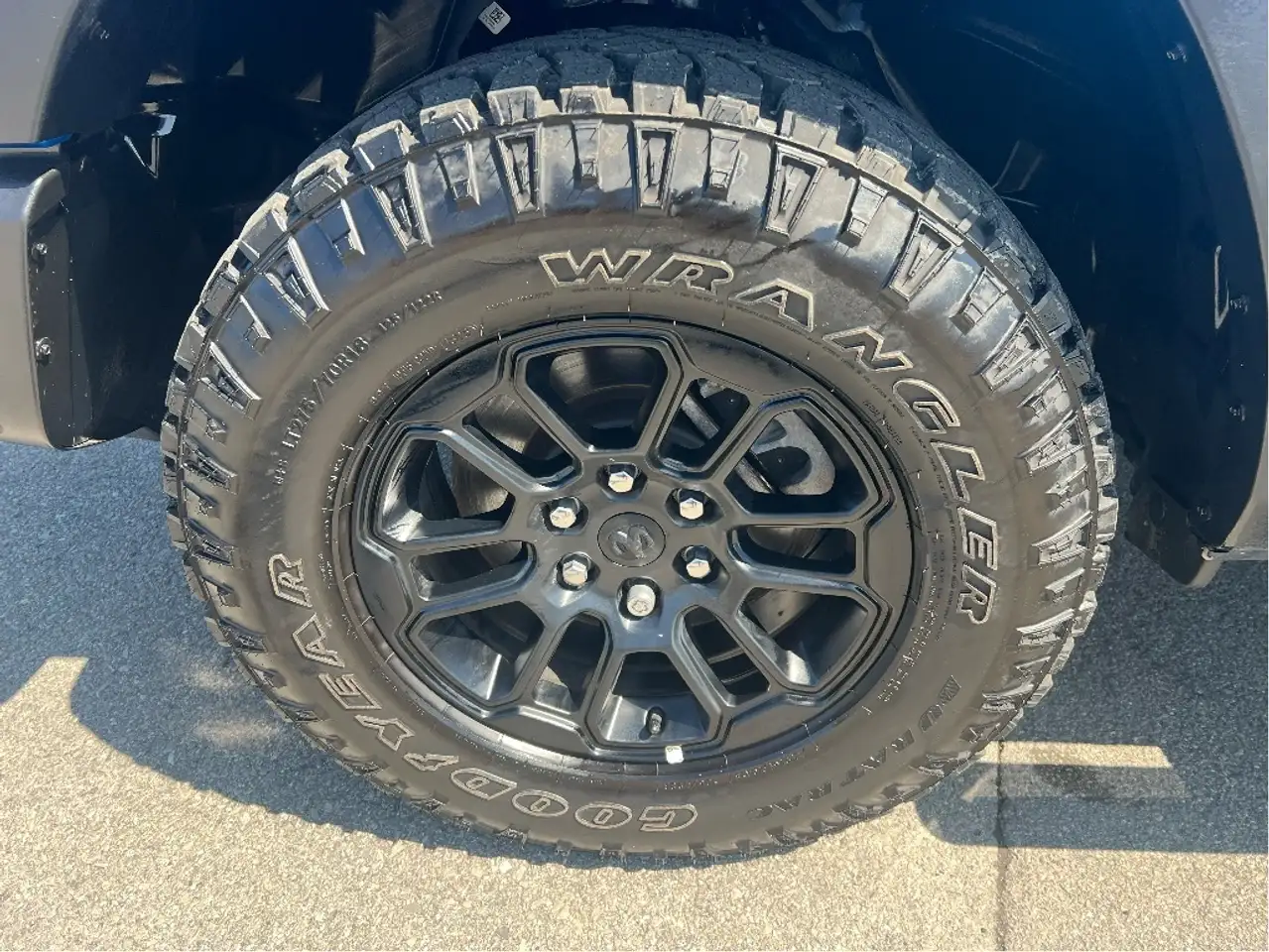 RAM 1500 снимка RAM 1500