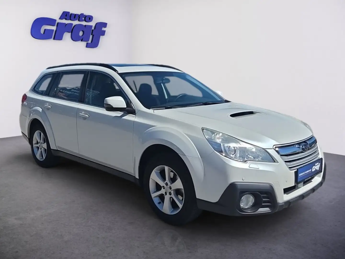 Subaru OUTBACK Touring Wagon 2,0 D Comfort AWD CVT Weiß - 2