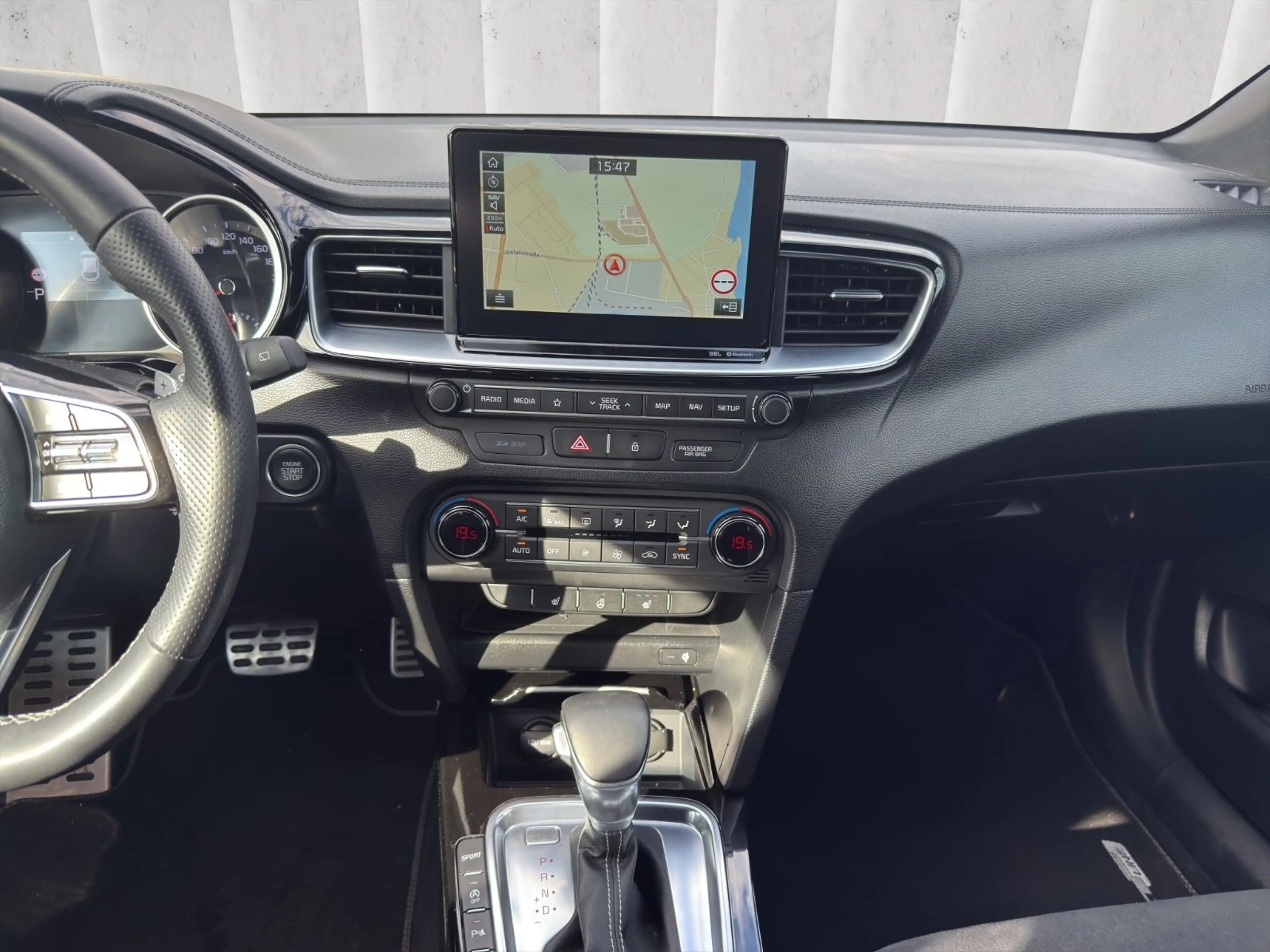 Kia ProCeed / pro_cee'd *Autom*LED*Navi*Cam* 20950 Km — photo 14