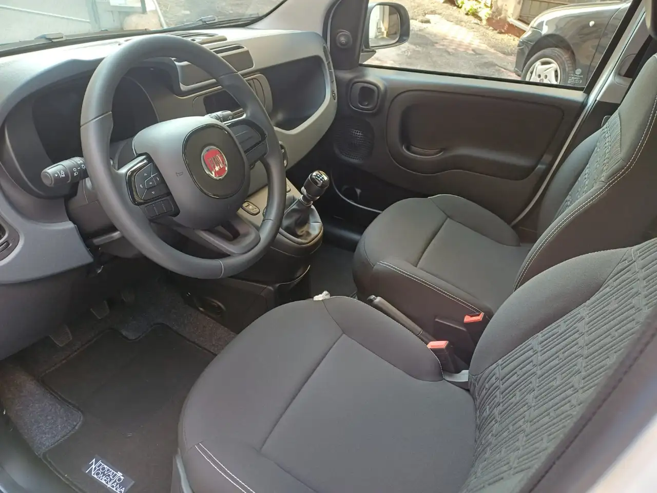 Fiat Panda Pandina 1.0 FireFly S&S Hybrid Pop Vettura Nuova, миниатюра 12