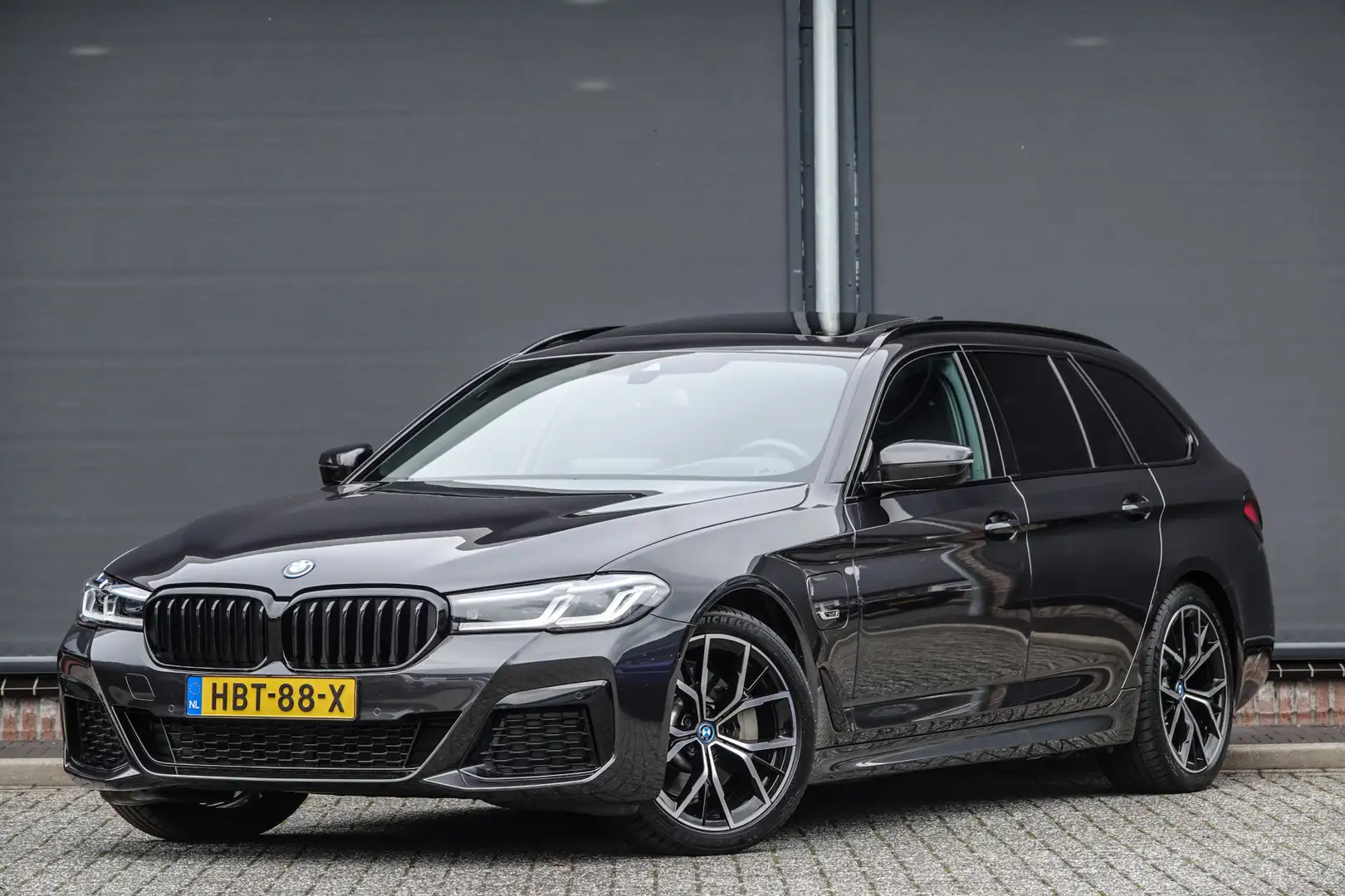 BMW 530 5-serie Touring 530e 292Pk Aut | Plug in Hybride | Gris - 1