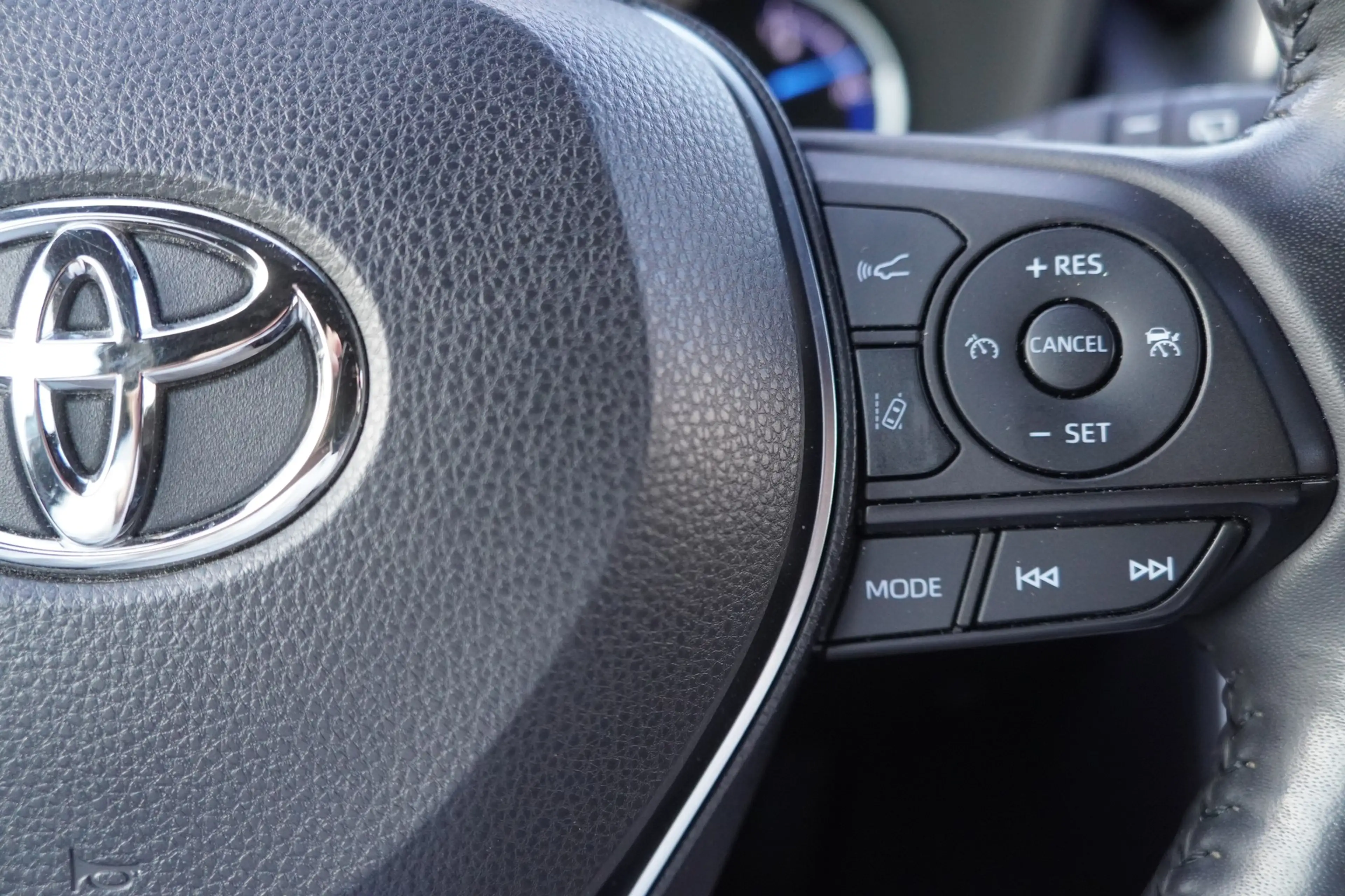 Toyota RAV 4 RAV4 2.5 Hybrid 4x4 Style Selection LED Navi AHK — photo 18