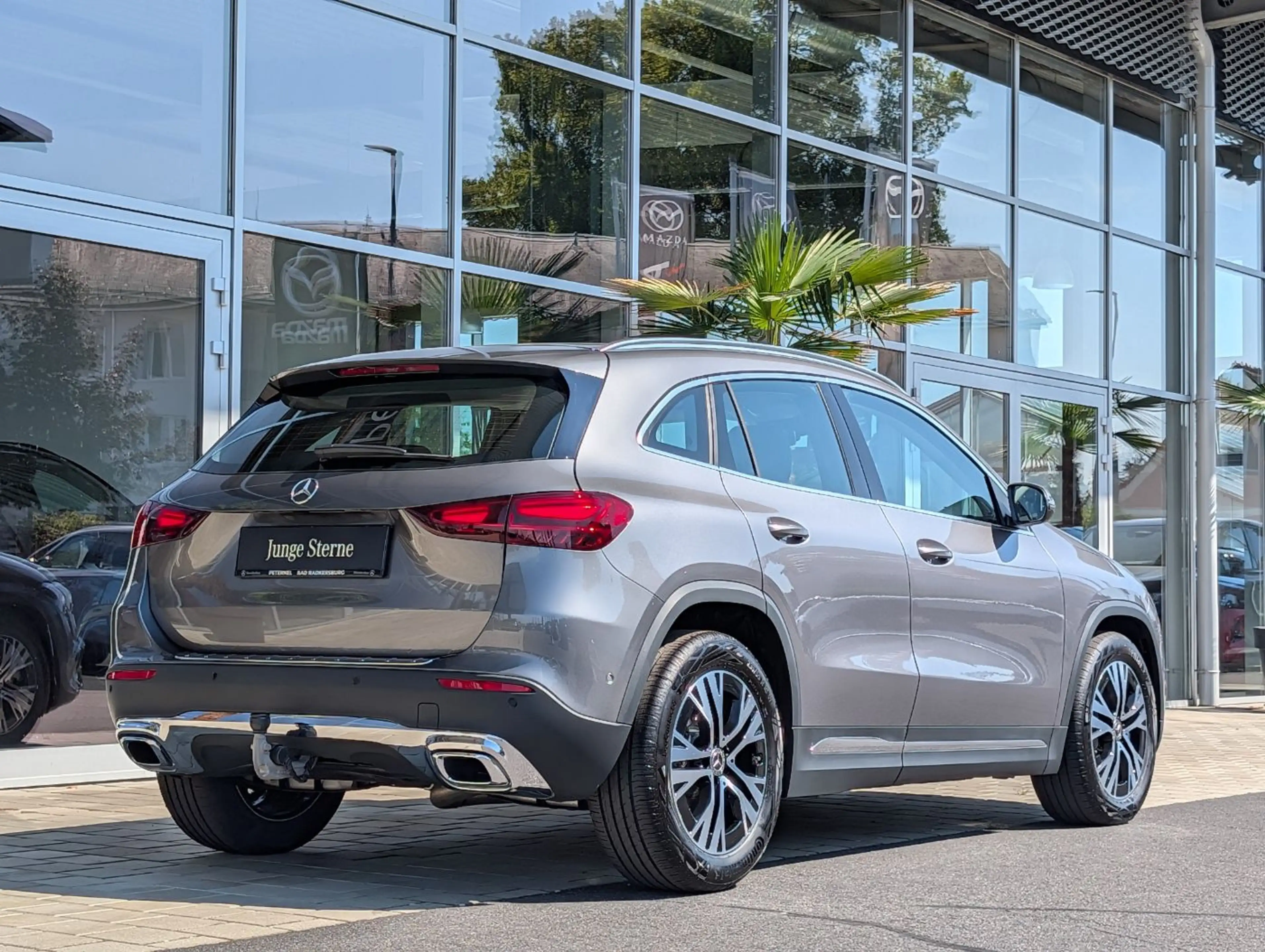 Mercedes-Benz GLA 180 d Progressive PTS Shz LED eHeck AHK RKam — photo 7