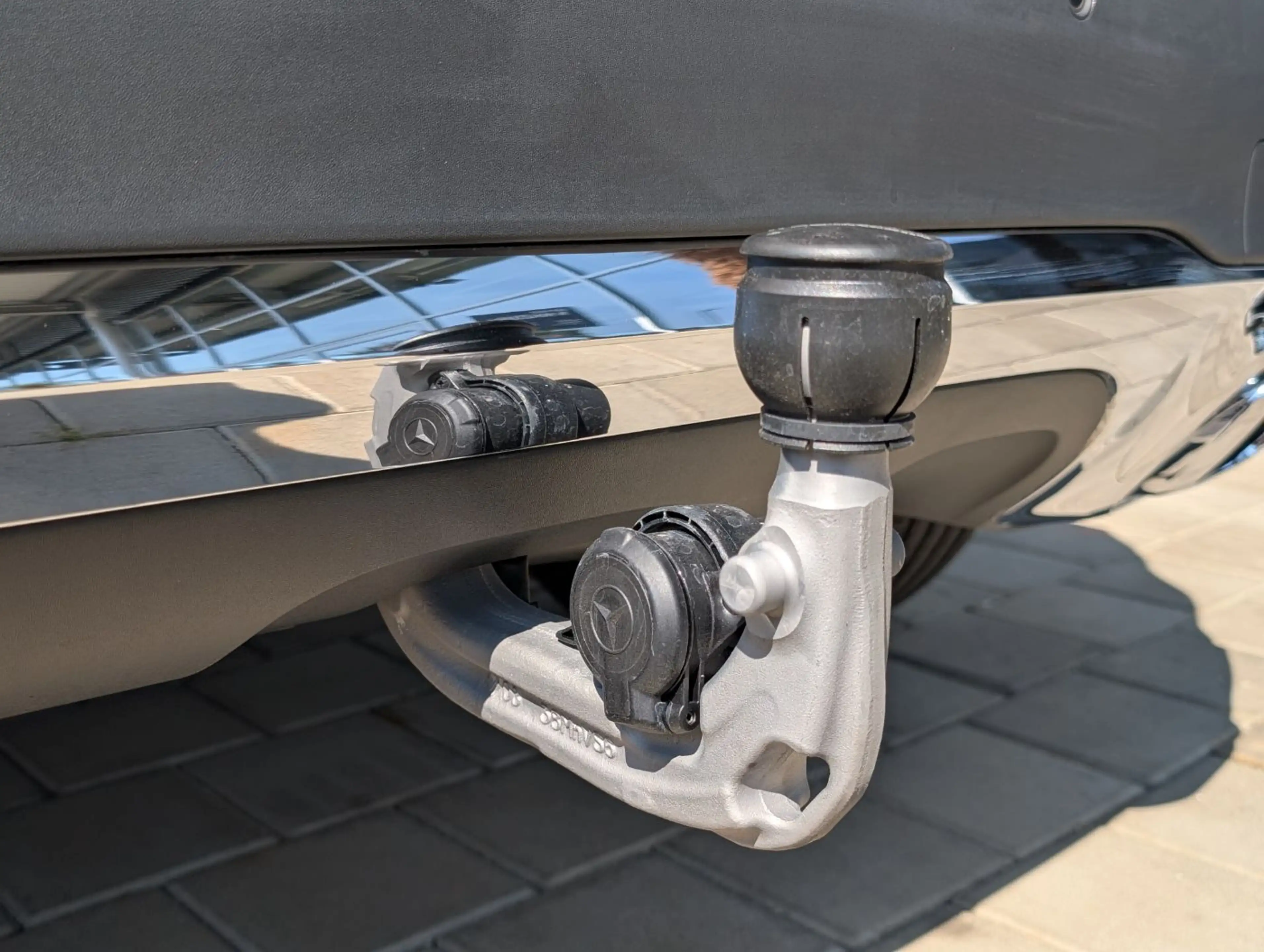 Mercedes-Benz GLA 180 d Progressive PTS Shz LED eHeck AHK RKam — photo 26