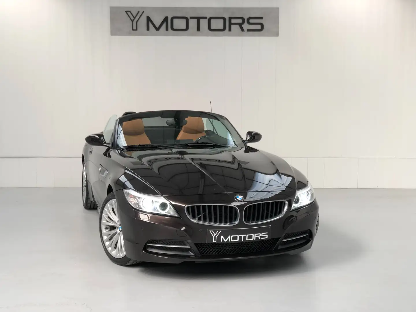 BMW Z4 2.0 iAS 76.000 KM! CUIR BI-XENON GPS GARANTIE 1 AN Zwart - 1