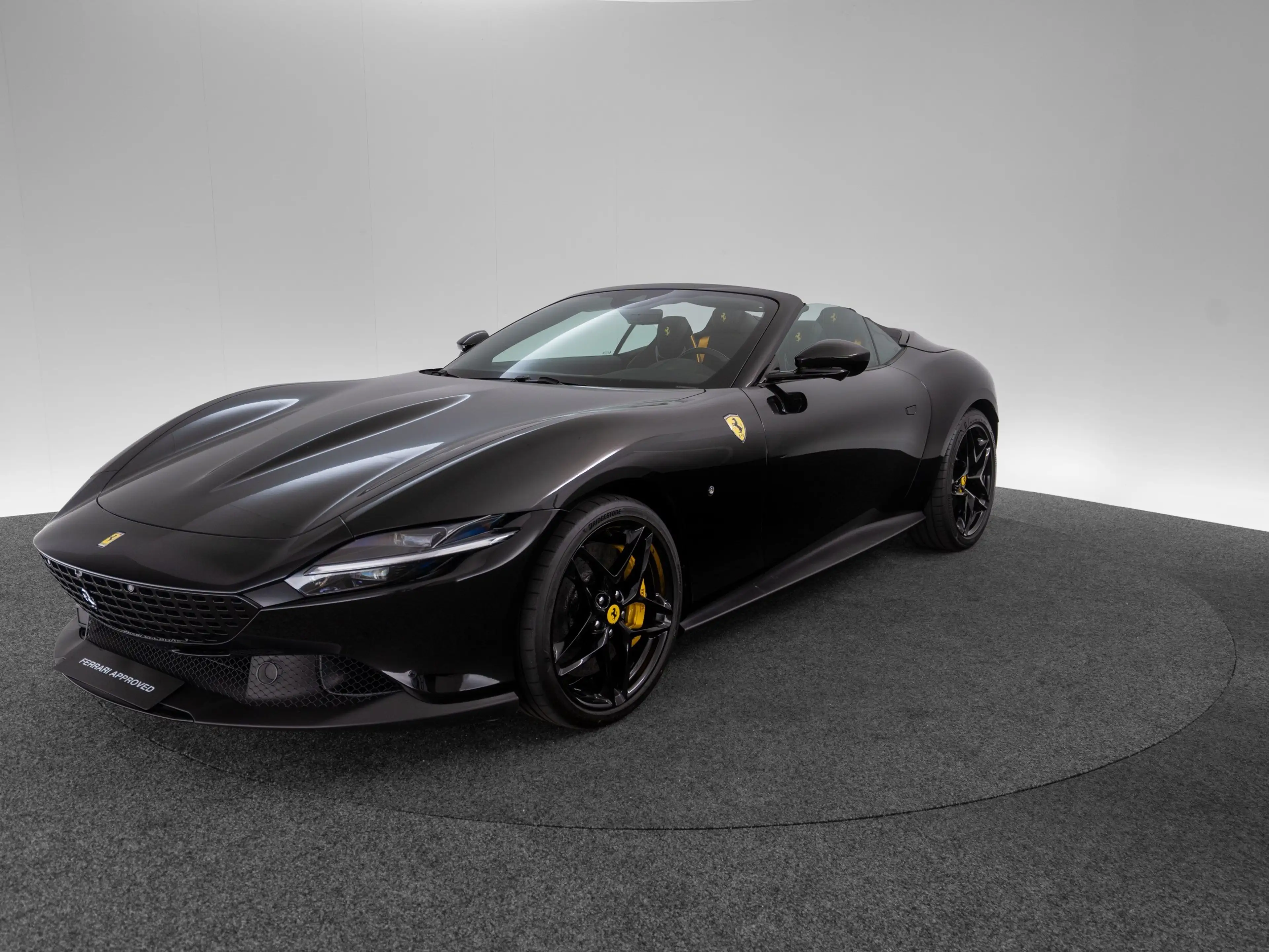 Ferrari Roma Spider FERRARI SINGEN