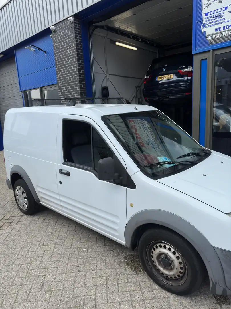 Ford Transit Connect - 1