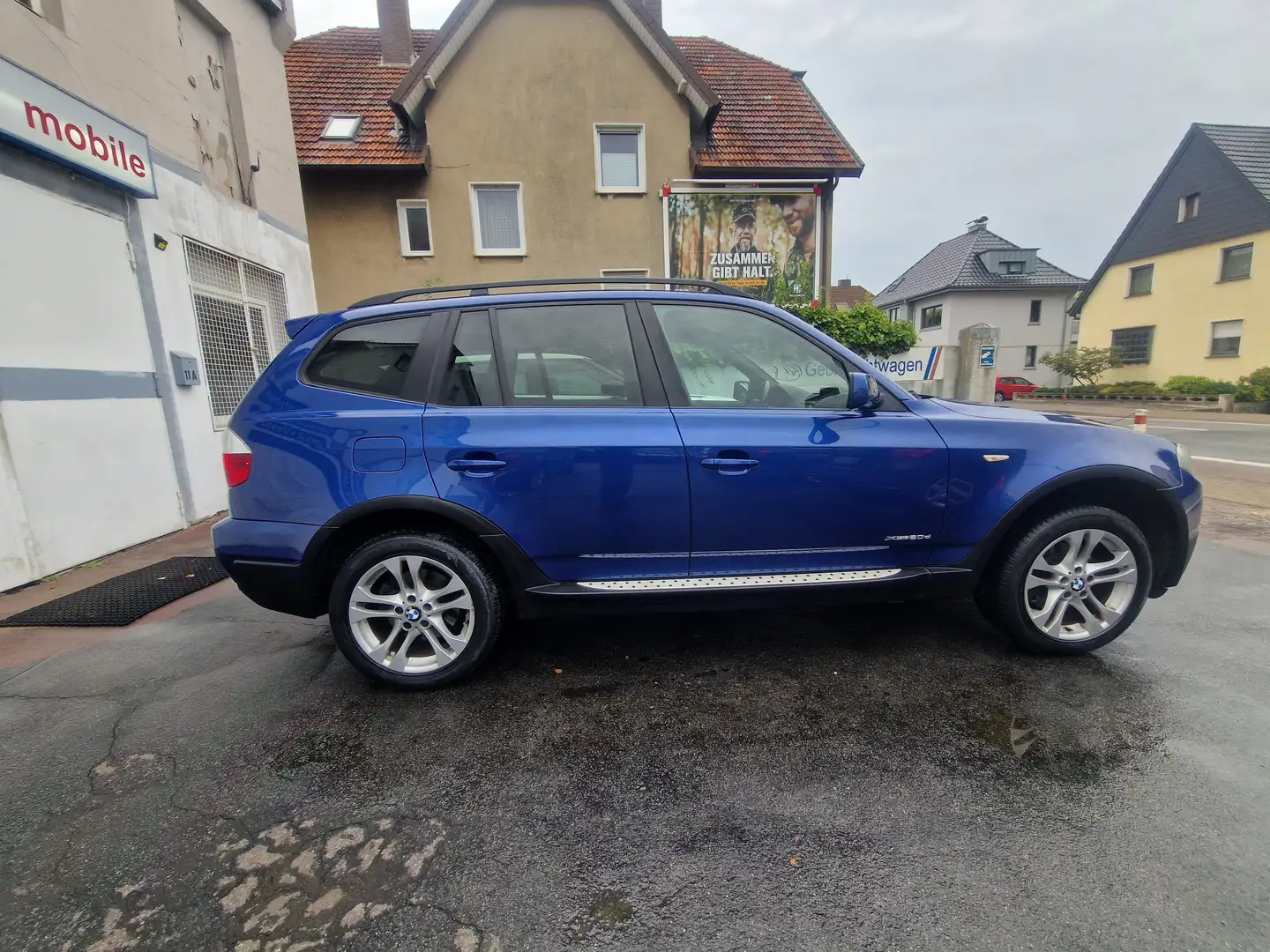 BMW X3 xDrive 20d Bleu - 1