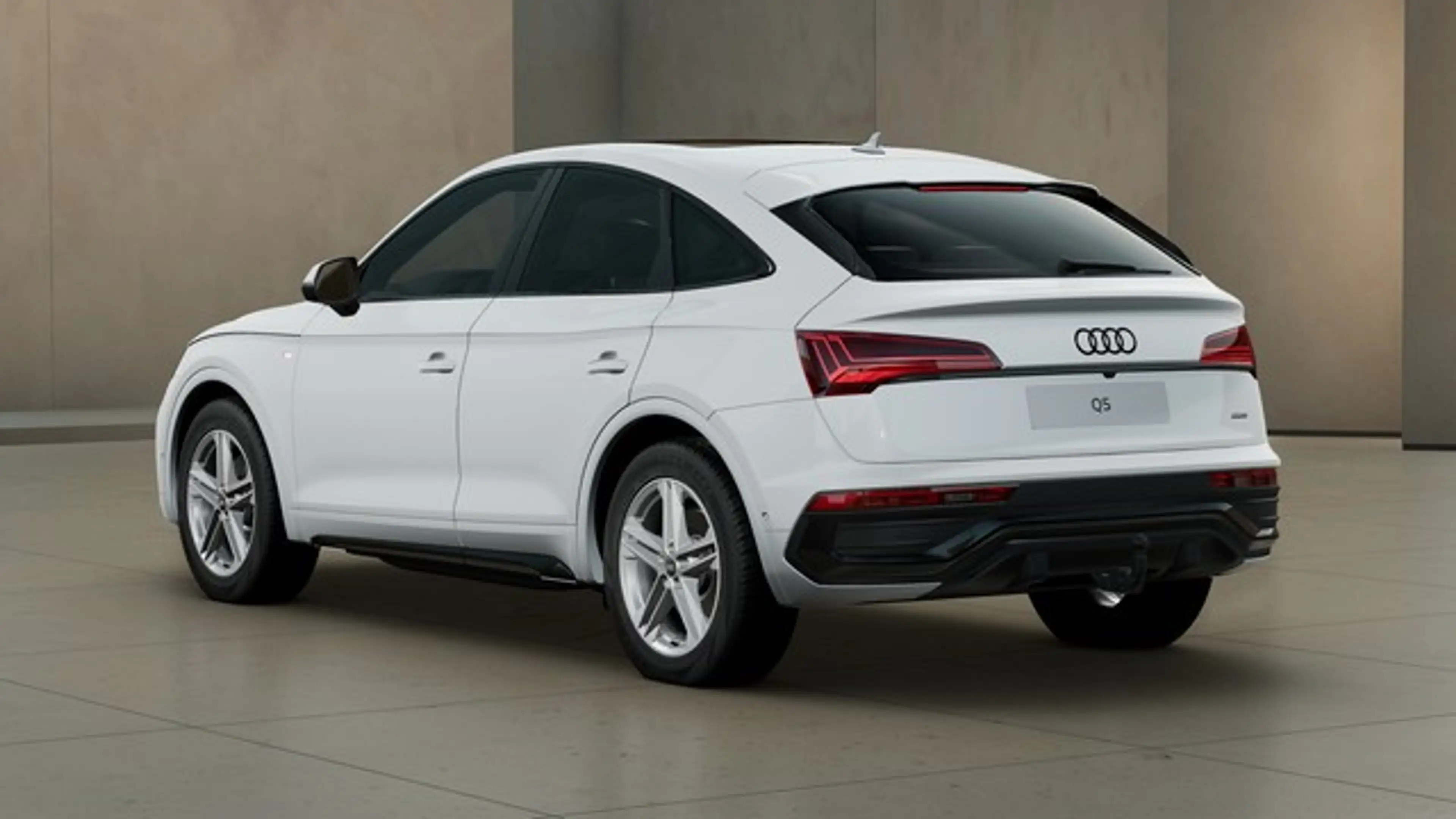 Audi Q5 Sportback 40 TFSI quattro S line AHK ACC Matrix... — photo 3
