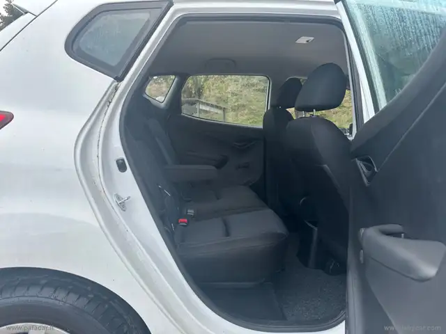 Hyundai Ix20 view 12