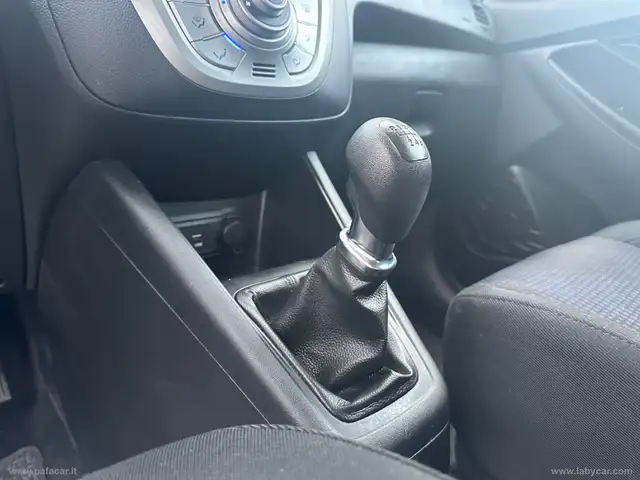 Hyundai Ix20 view 5