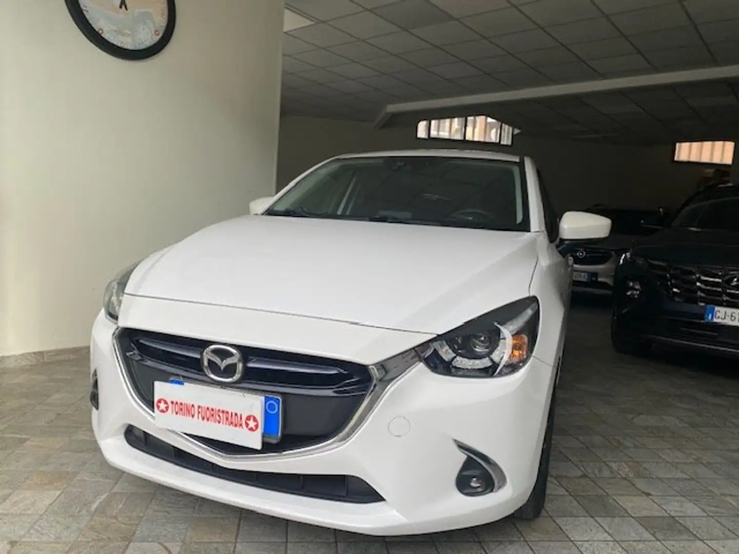 Mazda 2 1.5 Skyactive Evolve Fehér - 2