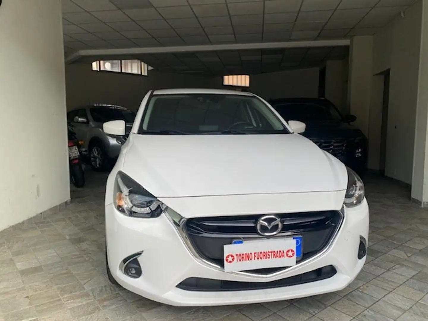 Mazda 2 1.5 Skyactive Evolve Fehér - 1
