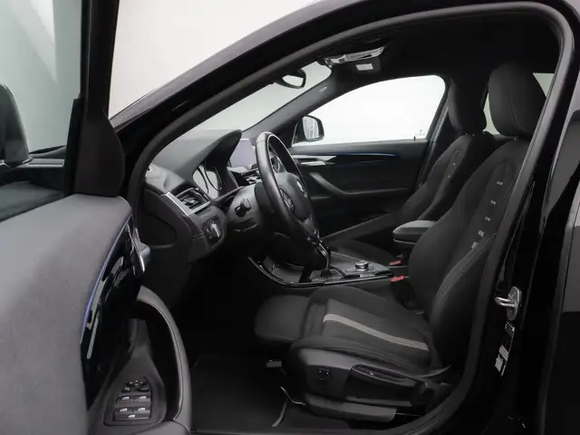 BMW X2 view 19