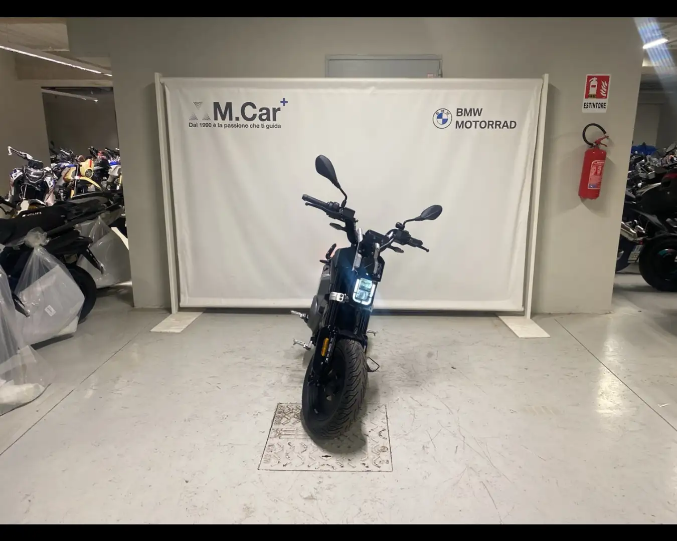 BMW - CE 02 4kw Abs Noir - 2