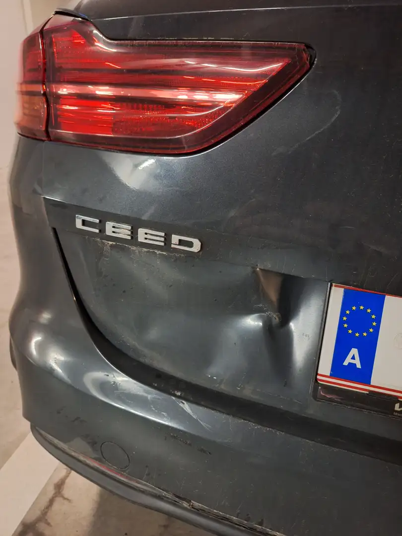 Kia Ceed SW / cee'd SW ceed SW 1,0 T-GDI GPF ISG Titan Titan Grau - 2