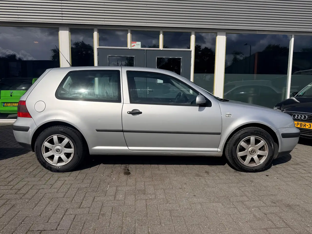 Volkswagen Golf 2.0 Trendline, foto 2
