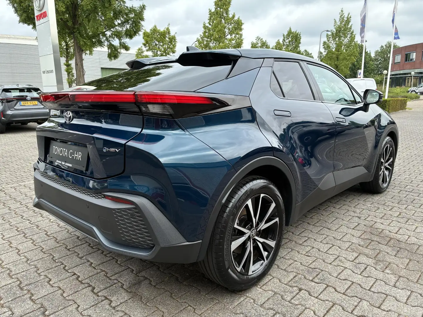 Toyota C-HR HYBRID 140 FIRST EDITION STOEL/STUURVERW BLIND-SPO - 2