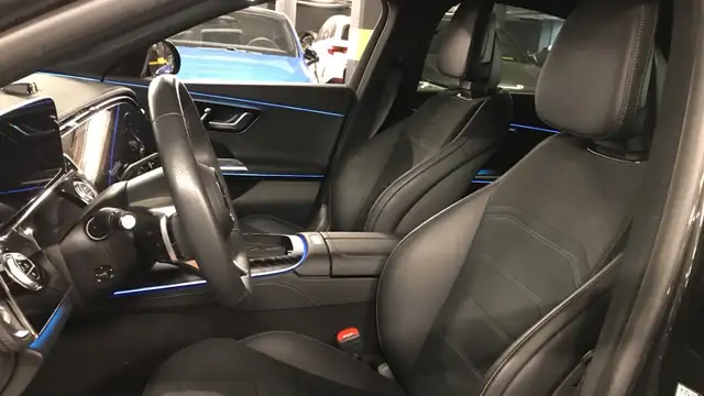 Mercedes-Benz E-Class view 7