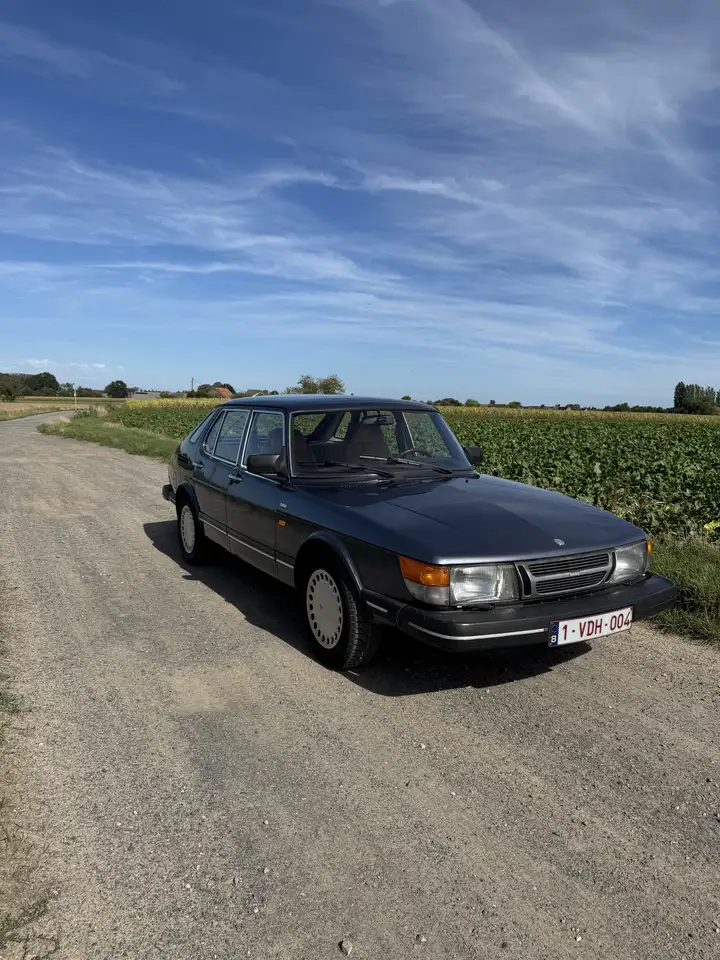 Saab 900, foto 5