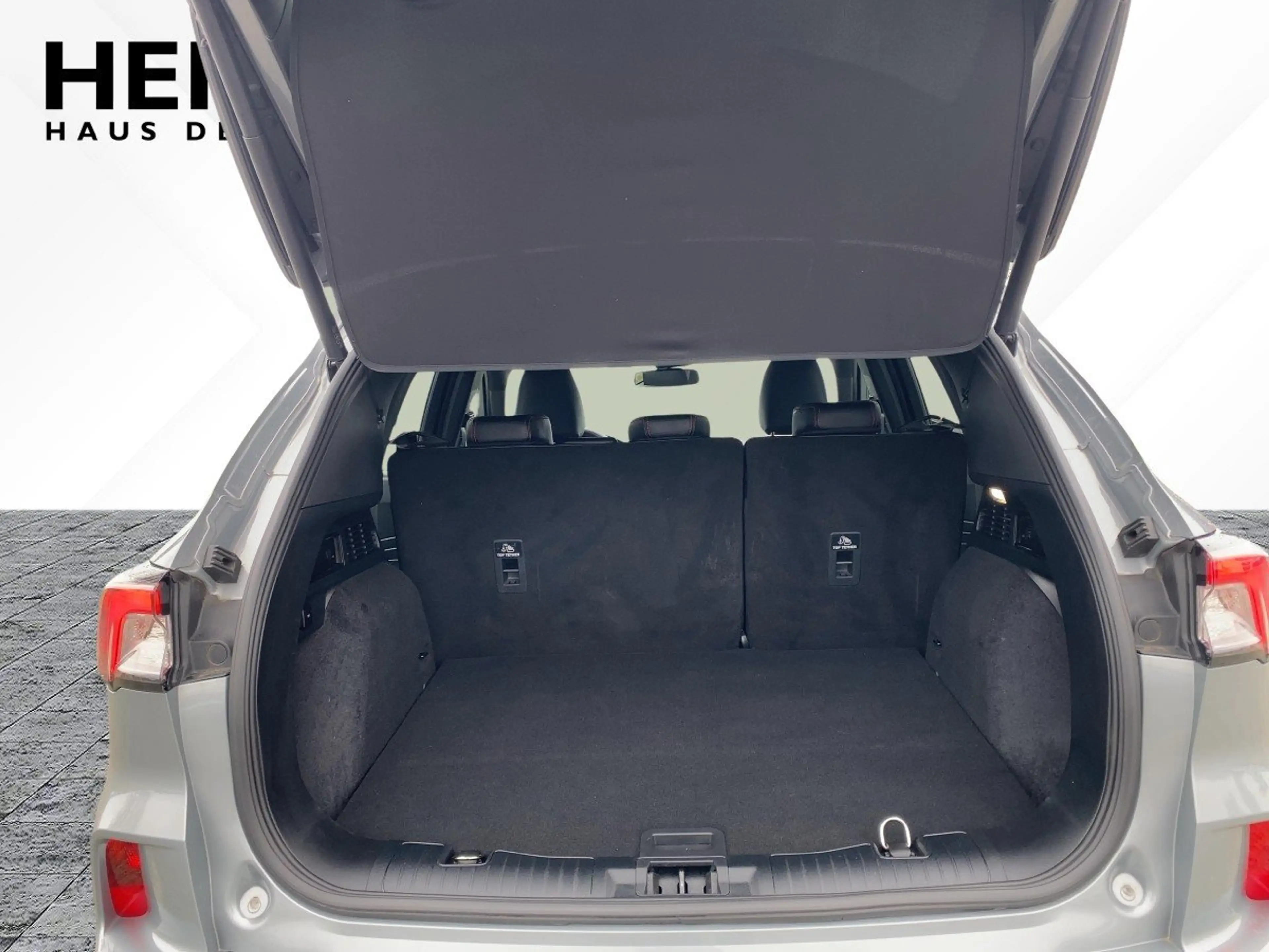 Ford Kuga 2.5 PHEV ST-Line X *Kamera*Navi* — photo 7