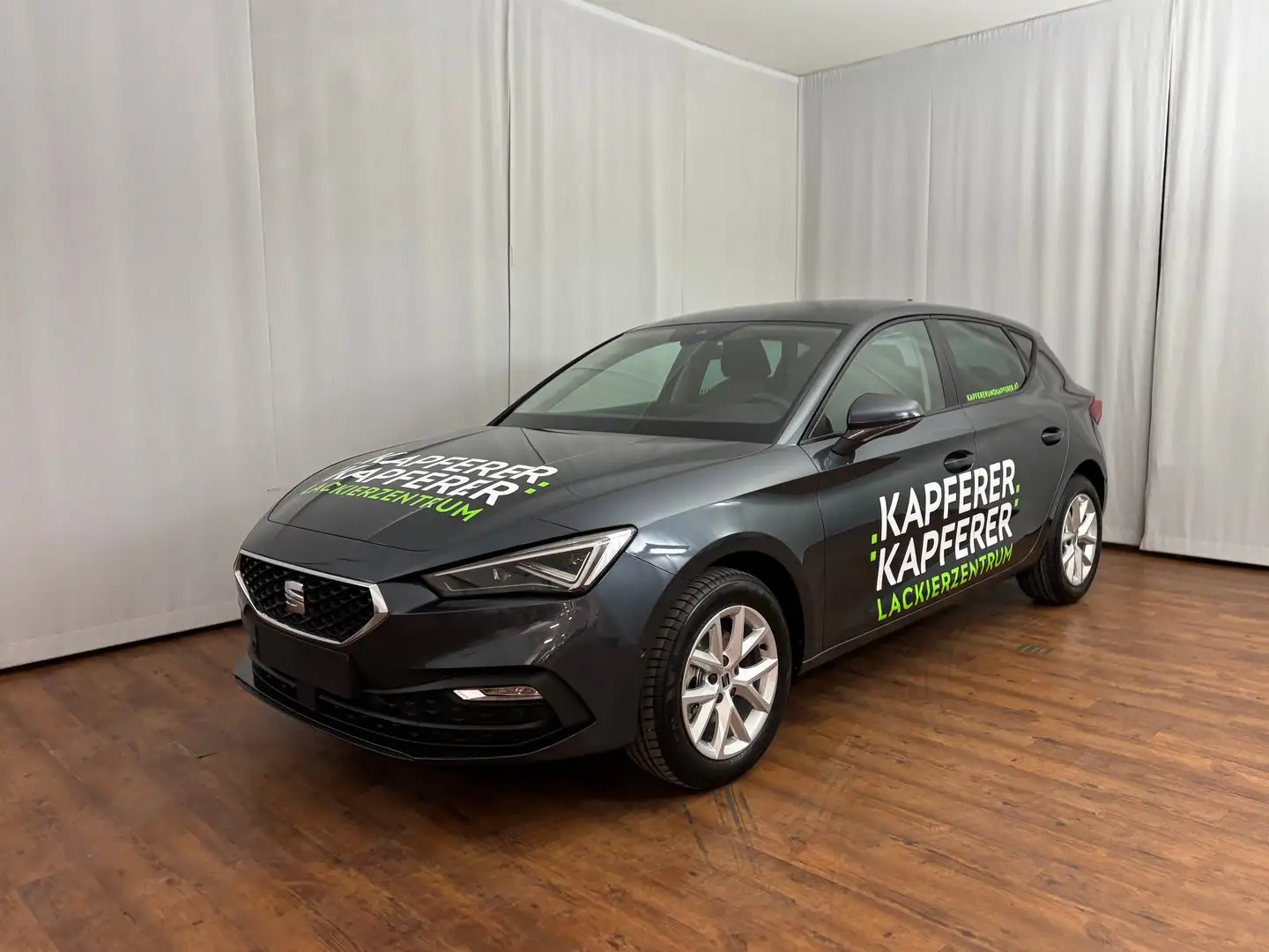 SEAT Leon Style Edition 1.5 TSI 115 PS Gris - 2