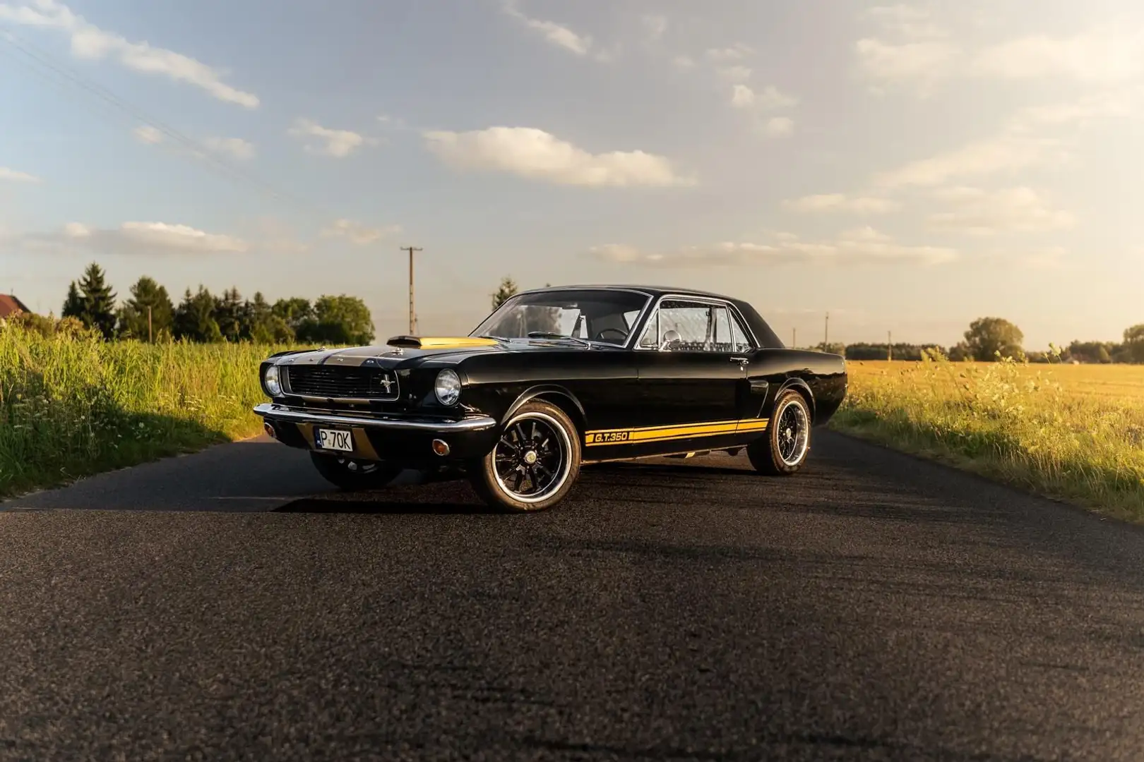 Ford Mustang GT350 Coupe Restomod Noir - 1