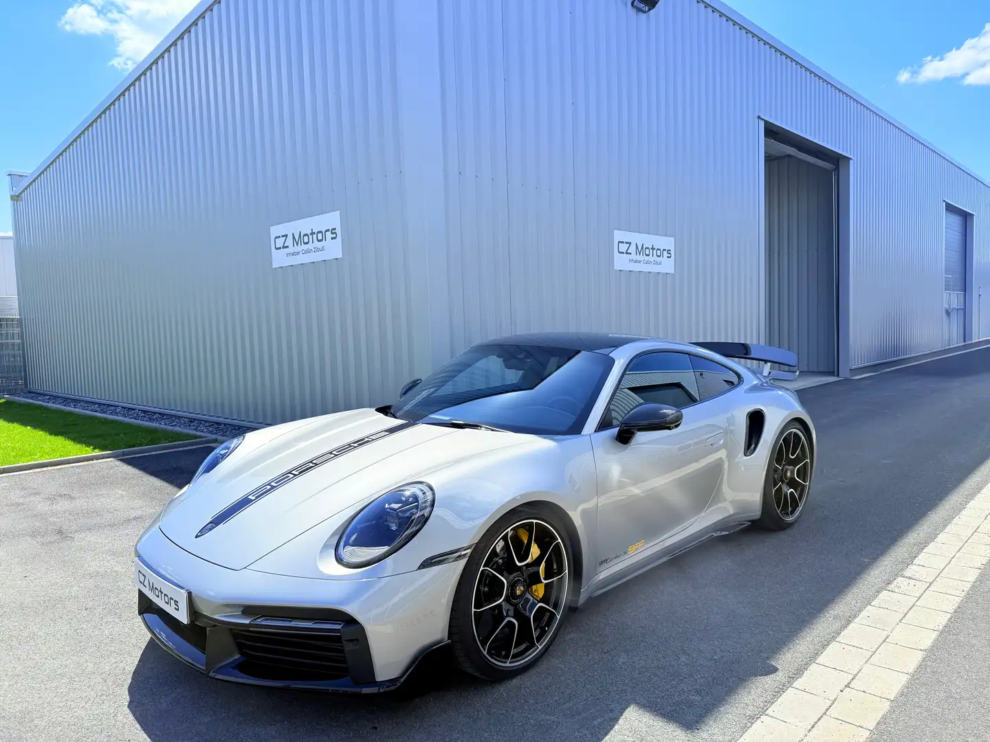 Porsche 992 911 Turbo S SportDesign Lift Burmester Carbon Silber - 1