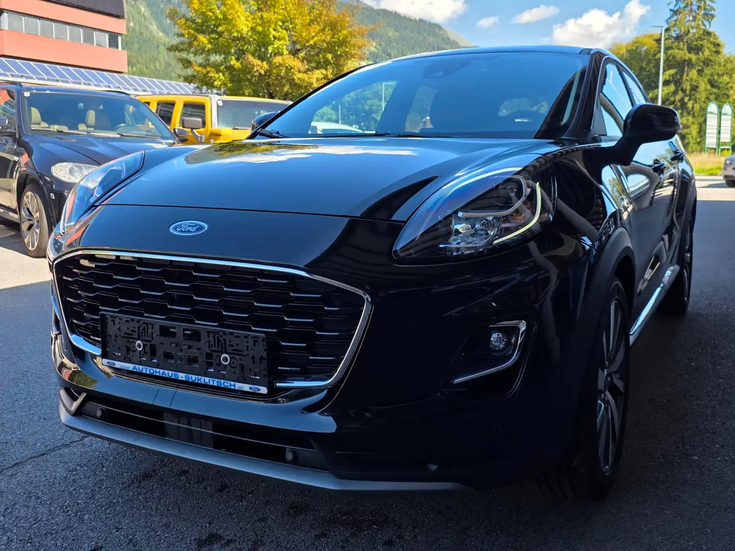 Ford Puma Titanium X Schwarz - 1