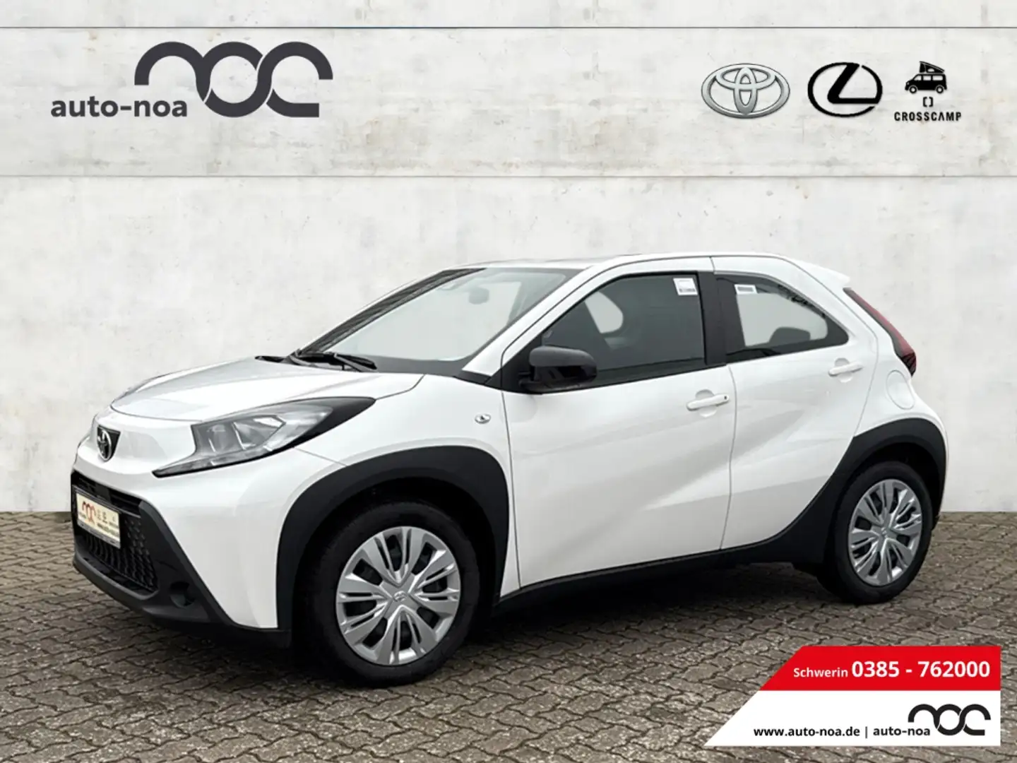 Toyota Aygo X Business Edition Wit - 1