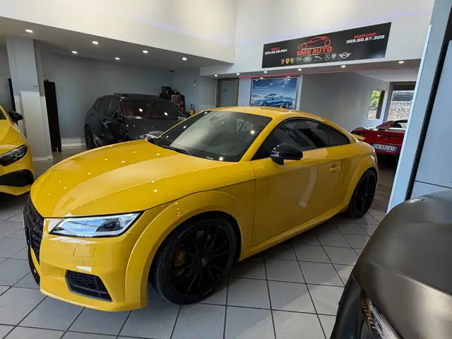 Audi TT view 4