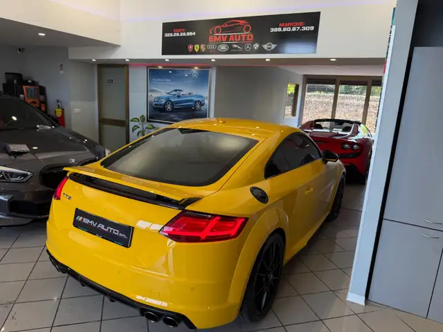 Audi TT view 13