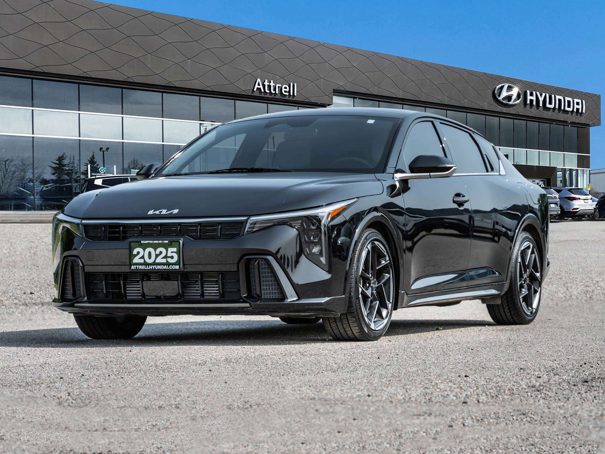 Black 2025 Kia K4 Sedan Front-Wheel Drive Automatic