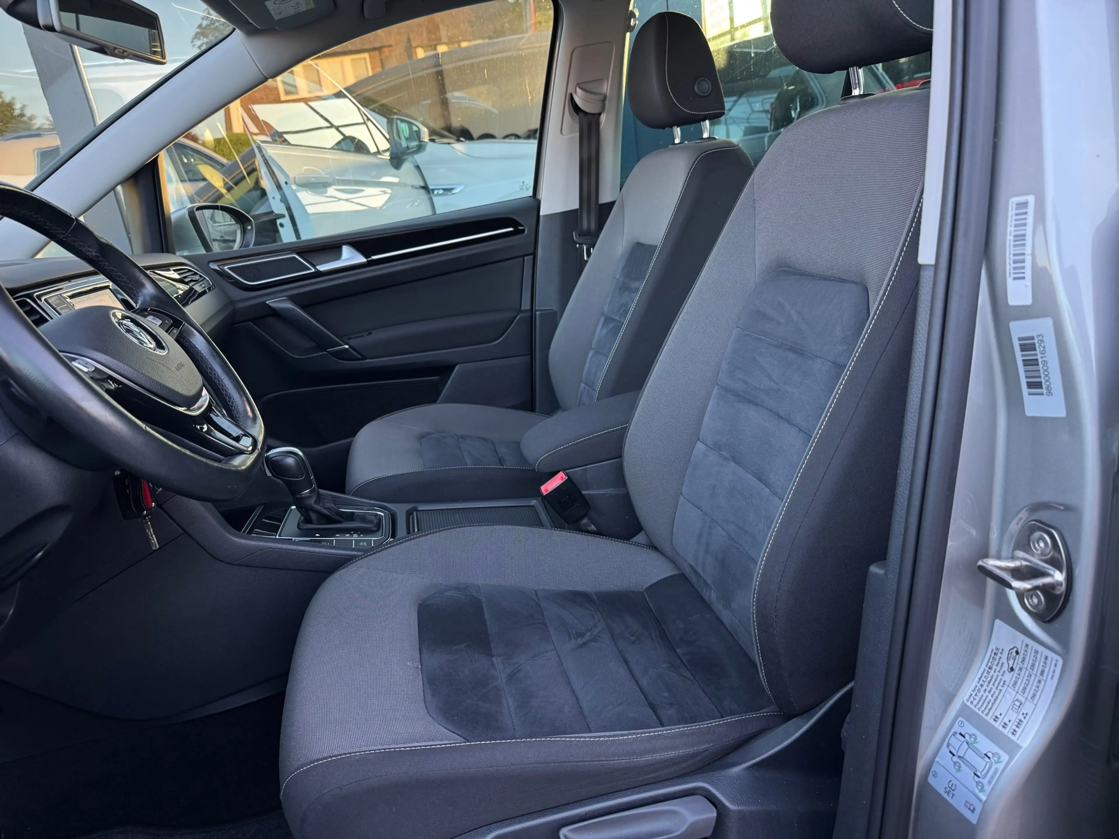 Volkswagen Golf Sportsvan 1.4 TSI Highline — photo 15