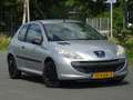 Peugeot 206 + 1.1 XR 2DE EIGENAAR 92DKM/NAP/ELEKRAM/APK Grijs - thumbnail 5