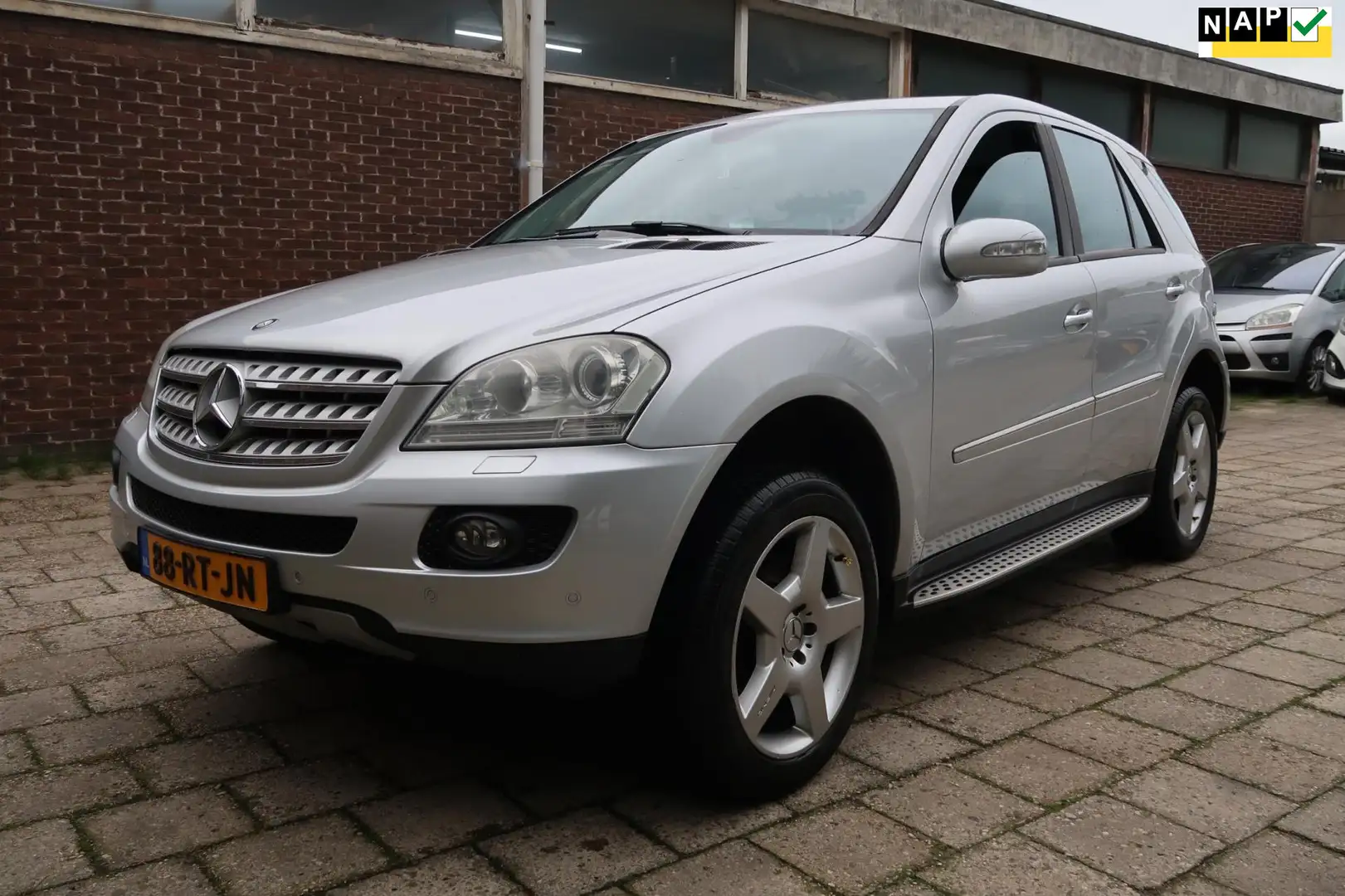 Mercedes-Benz ML 350 M-klasse Grijs - 1