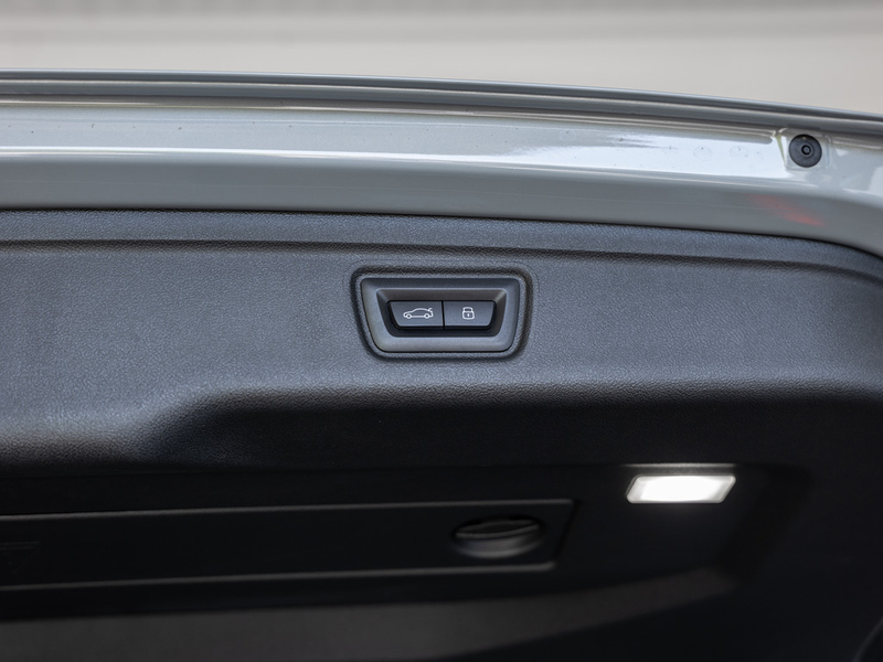 BMW 340 Mi Touring xDrive FACEL. PANO AHK HUD 360° — photo 15