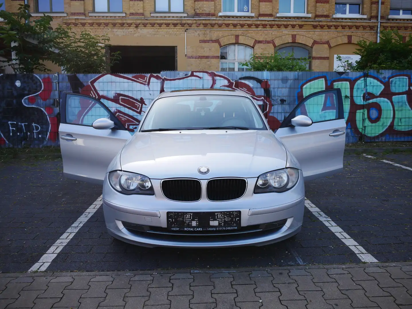 BMW 120 120d DPF Silber - 2