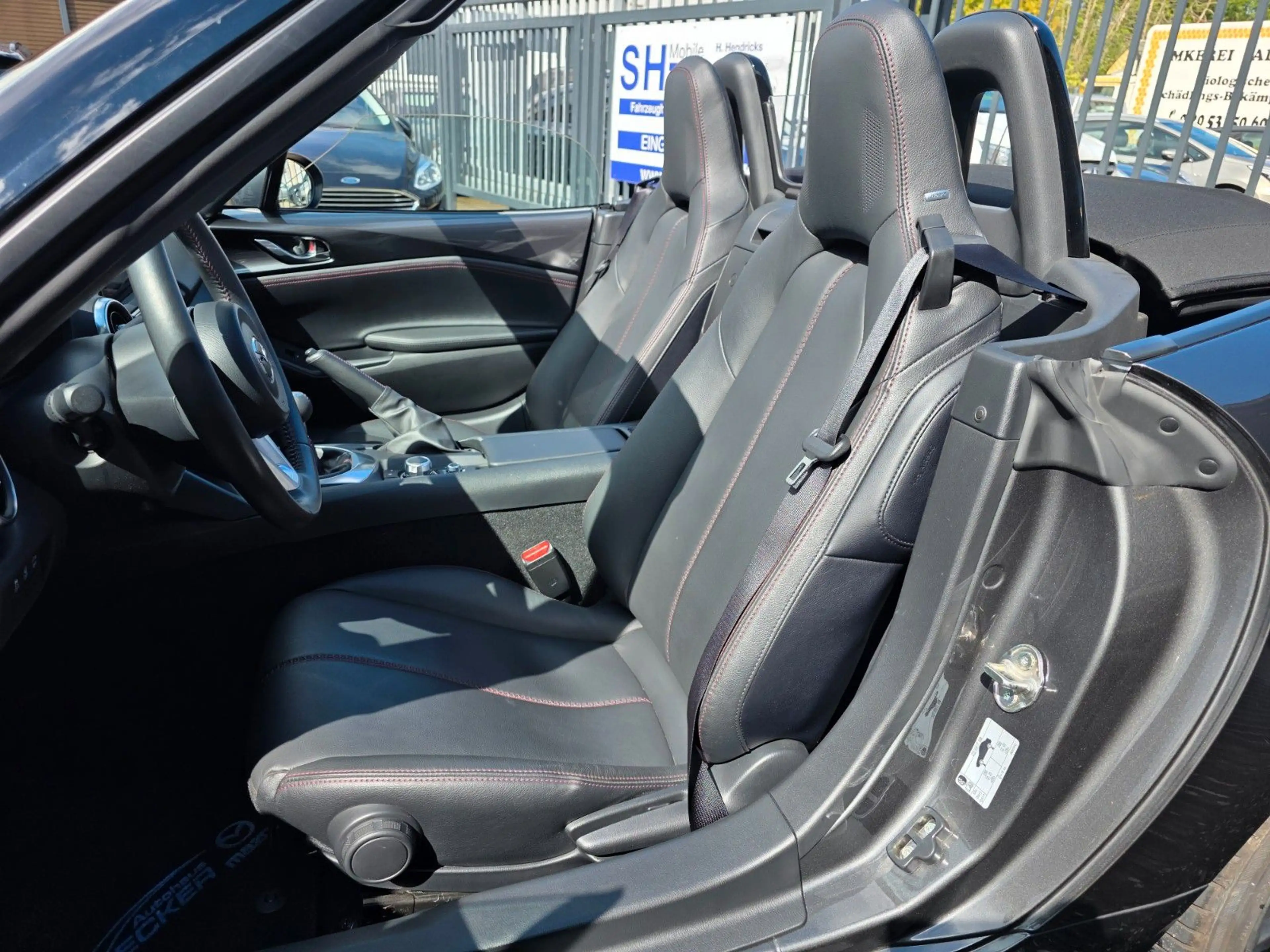 Mazda MX-5 Sports-Line 2.0-135KW LED — photo 8
